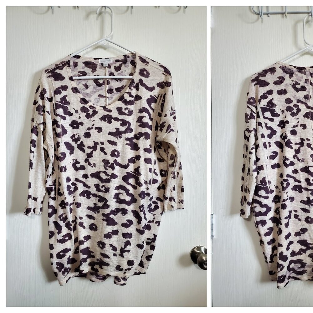 CHARMING CHARLIE oatmeal purple/gray animal print knit tunic
